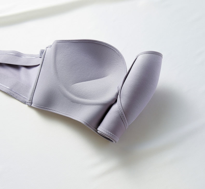 Magic Strapless Front Buckle Bra