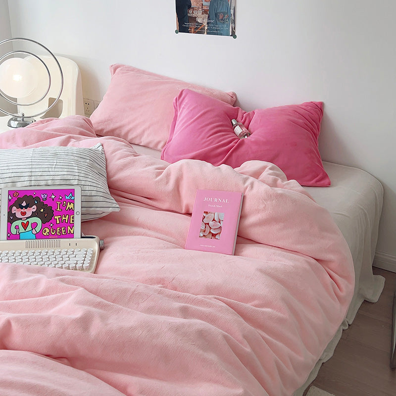 Barbie Pink Contrast Color Black and White Bedding