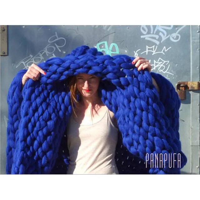 WOSTAR Merino Embrace: Plush Warmth Delight