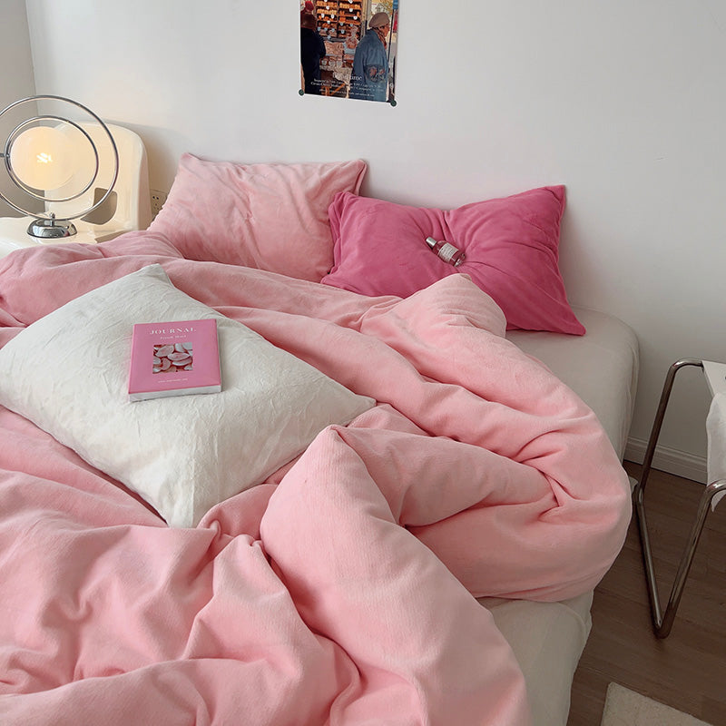 Barbie Pink Contrast Color Black and White Bedding