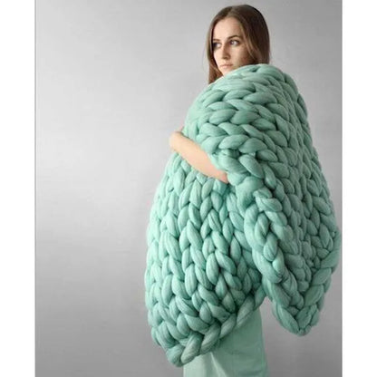 WOSTAR Merino Embrace: Plush Warmth Delight