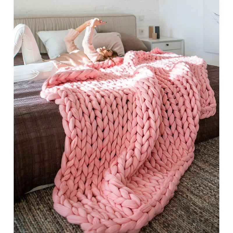 WOSTAR Merino Embrace: Plush Warmth Delight